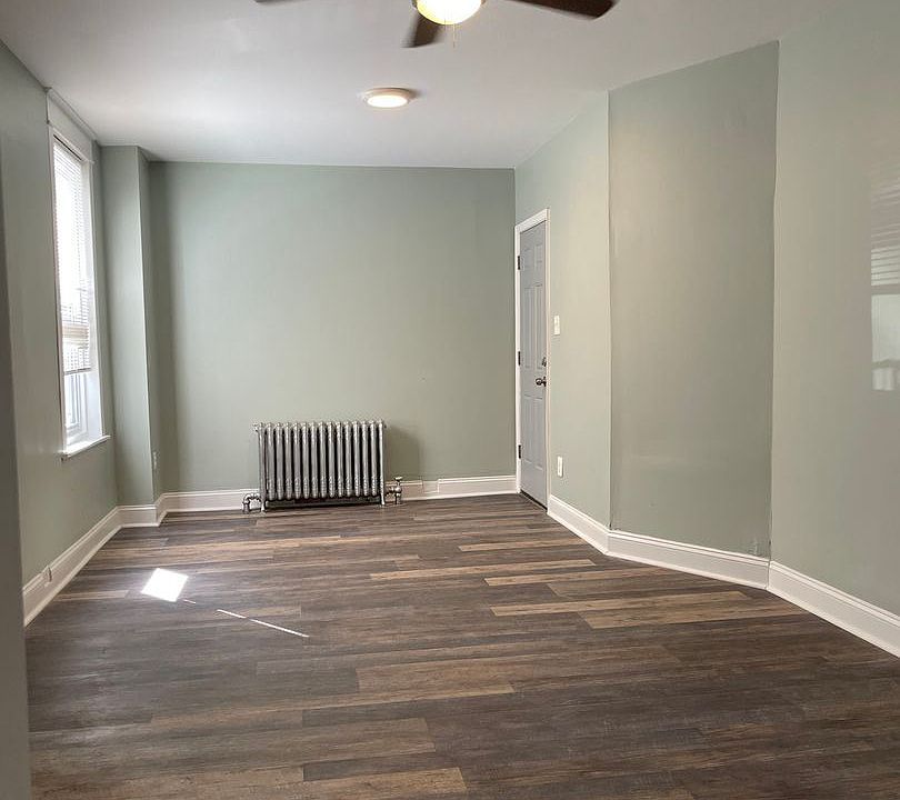1st image of 107 N 6th St #2
