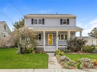 26 Argyle Rd, Milford, CT 06460