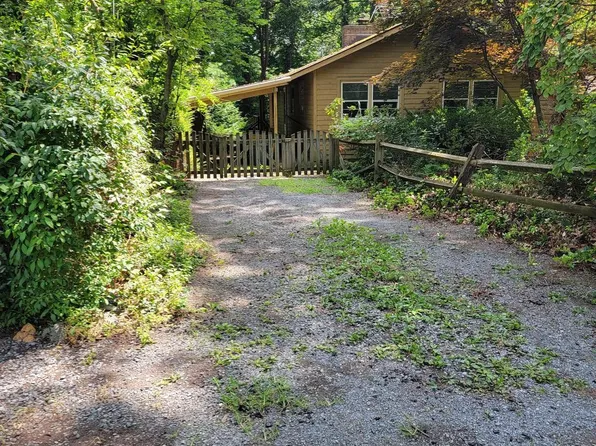 1170 Blue Bird Ln, Crownsville, MD 21032