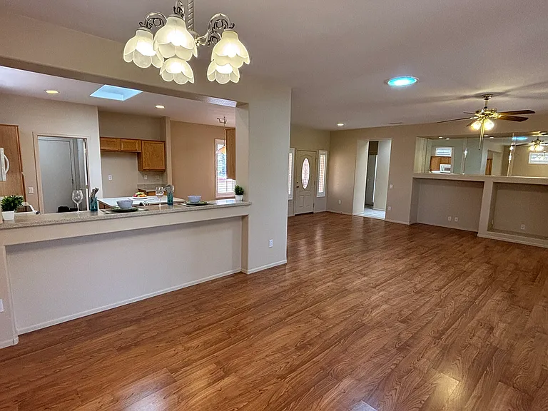 15138 W Las Brizas Ln — Photo 5