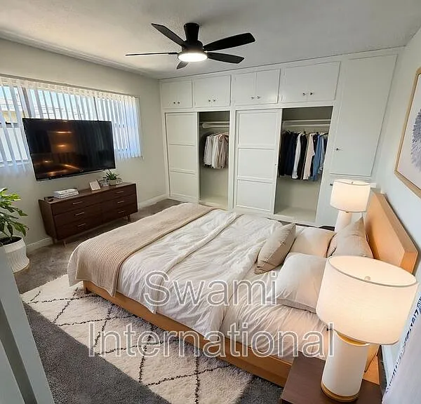 2804 W El Segundo Blvd #12 — Photo 2