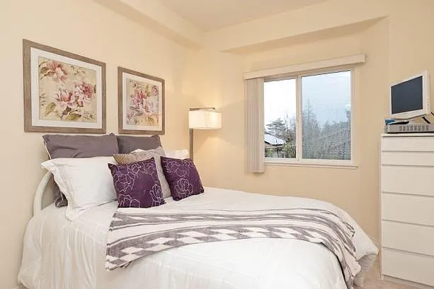 891 Neal Cmns — Photo 13