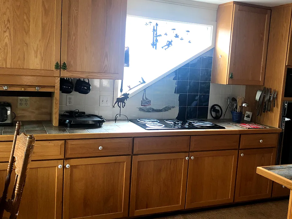 6 Center St #2