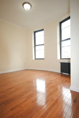 Rented by Bold New York | media 4