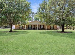 1090 Southdale St, Vidor, TX 77662