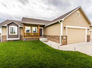 9706 Lavender Ln, Manhattan, KS 66502