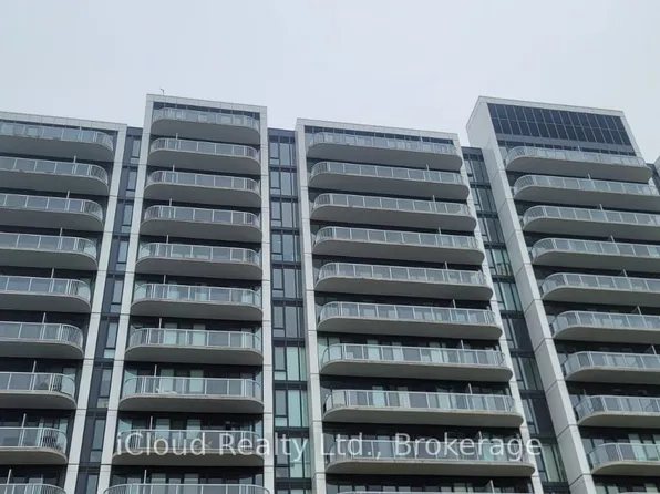 220 Missinnihe Way, Mississauga, ON