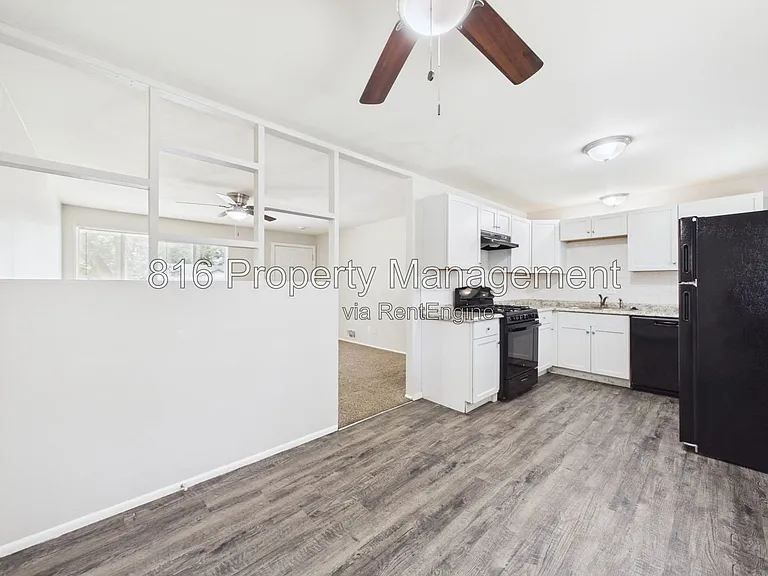 8511 Crystal Ave — Photo 8