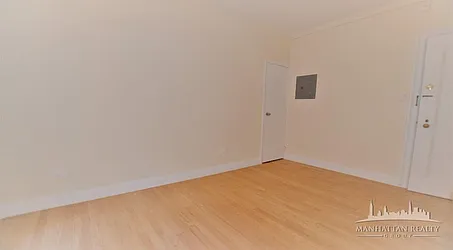 Rented by Manhattan Realty Group