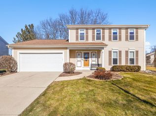 1714 Graham Ave, Downers Grove, IL 60516