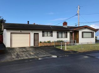 516 N Lincoln St, Seaside, OR 97138