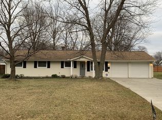 5961 Wedgewood Dr, Mentor On The Lake, OH 44060