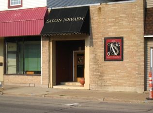 921 Oregon St, Oshkosh, WI 54902