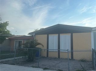 21444 NW 40th Circle Ct #21444, Opa Locka, FL 33055