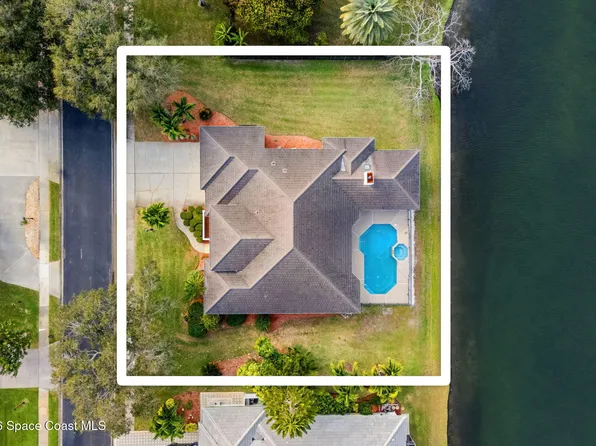 630 Newport Dr, Indialantic, FL 32903