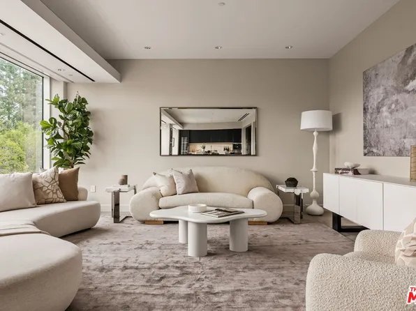 1200 Club View Dr #3S, Los Angeles, CA 90024