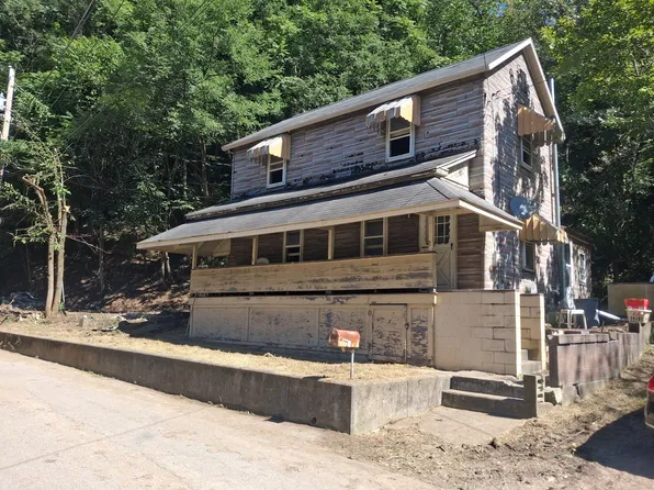186 Indiana Ave, Kittanning, PA 16201