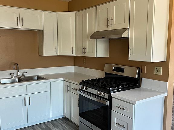 2nd image of 1147 N Loma Vista Dr APT 2