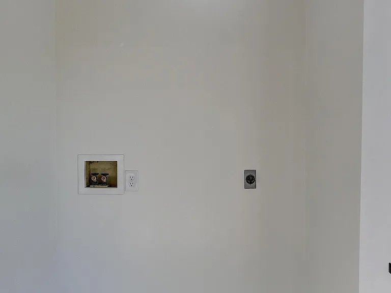 2907 S Jackson Ave — Photo 13