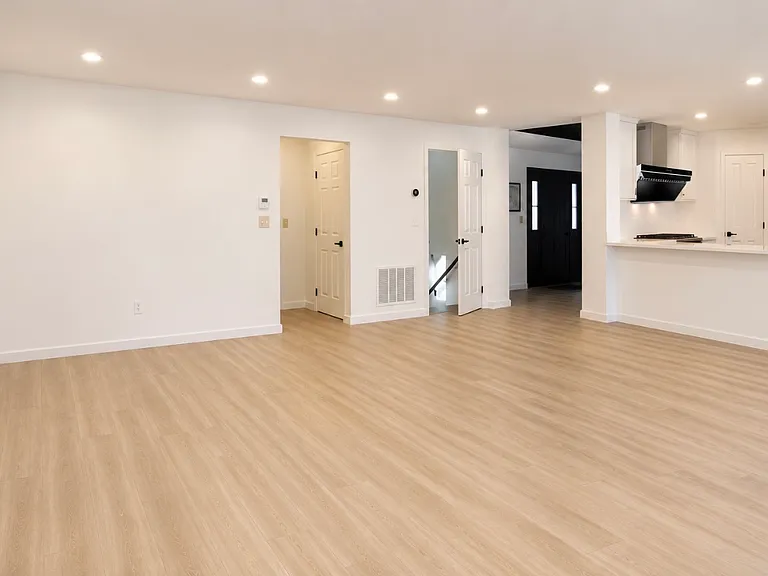 85 Glen Ridge Rd — Photo 5