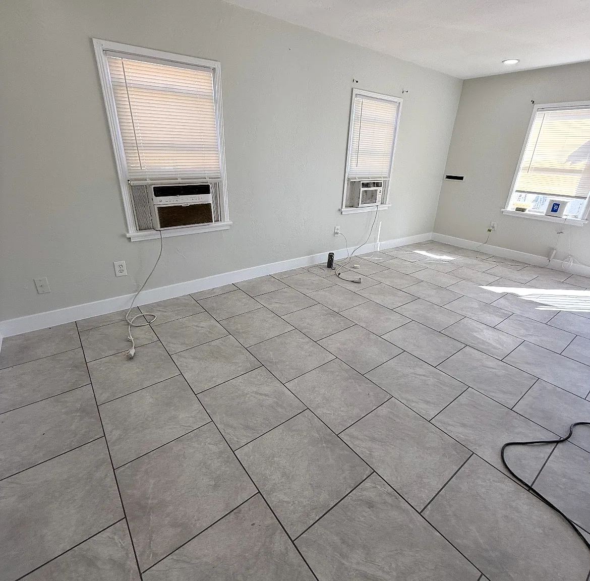 2 bed, 784 sqft, $1,700 — Photo 3