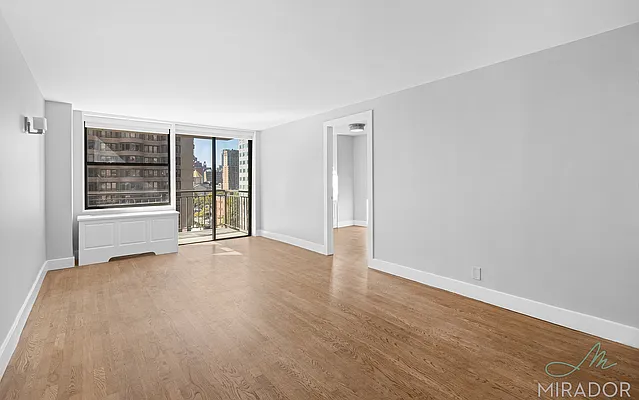 Rented by Mirador Real Estate | media 29