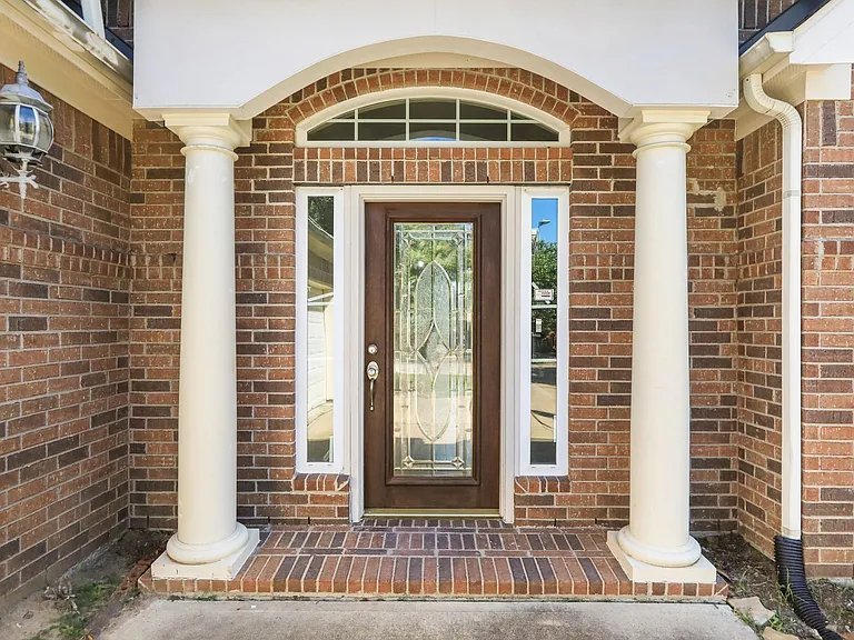 6642 Redberry Glen Ln — Photo 2