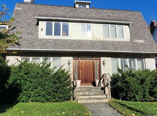 112 81st Ave, Kew Gardens, NY 11415