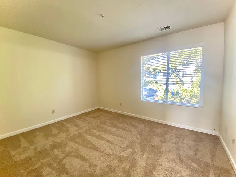 20209 Redwood Rd, Castro Valley (Downtown Castro Valley) — Photo 12