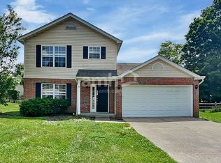 10 Bobwhite Ct, Amelia, OH 45102