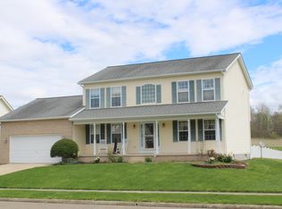 1900 Country Pl, Lancaster, OH 43130