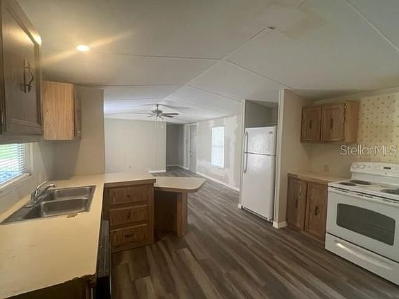 2nd image of 3245 E Main St #21