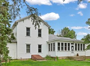 20105 Oak Grove Rd, Harvard, IL 60033