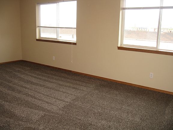4th image of 1530 Cooley St APT 14
