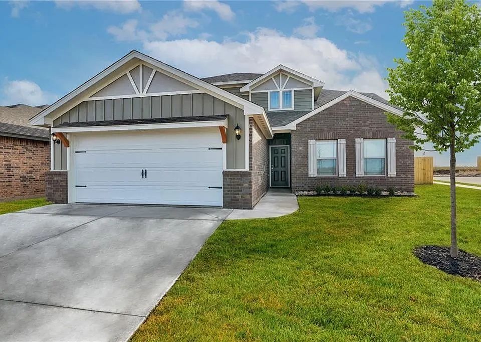 1st image of 1616 Maroon Dr
