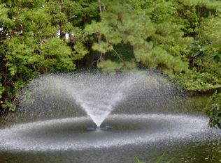 564 Chapel Lake Dr APT 301, Virginia Beach, VA 23454