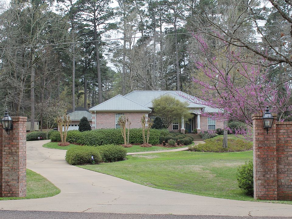 1st image of 2170 Hemphill Dr