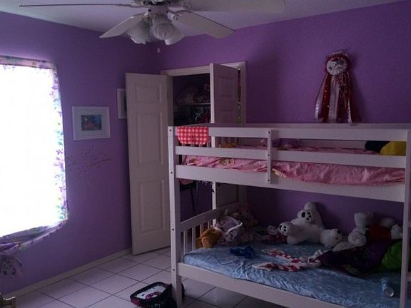 4th image of 1804 Lauren Ln