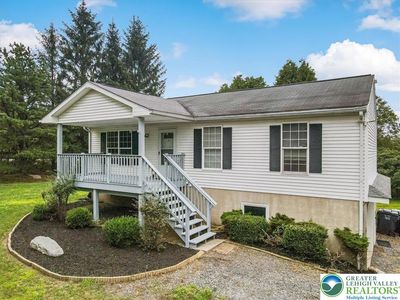 1842 Glacier Dr, Blakeslee, PA, 18610