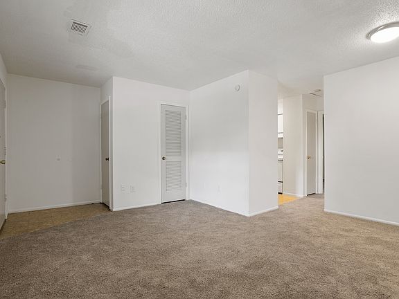 Living Area (2) Living Area (2)