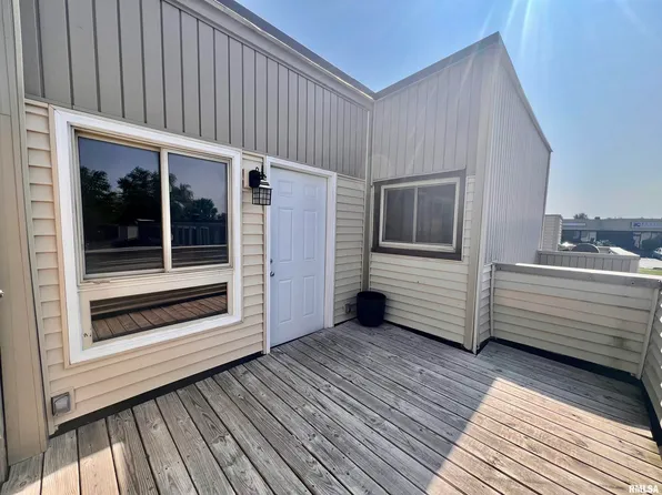 6831 N Frostwood Pkwy #14, Peoria, IL 61615