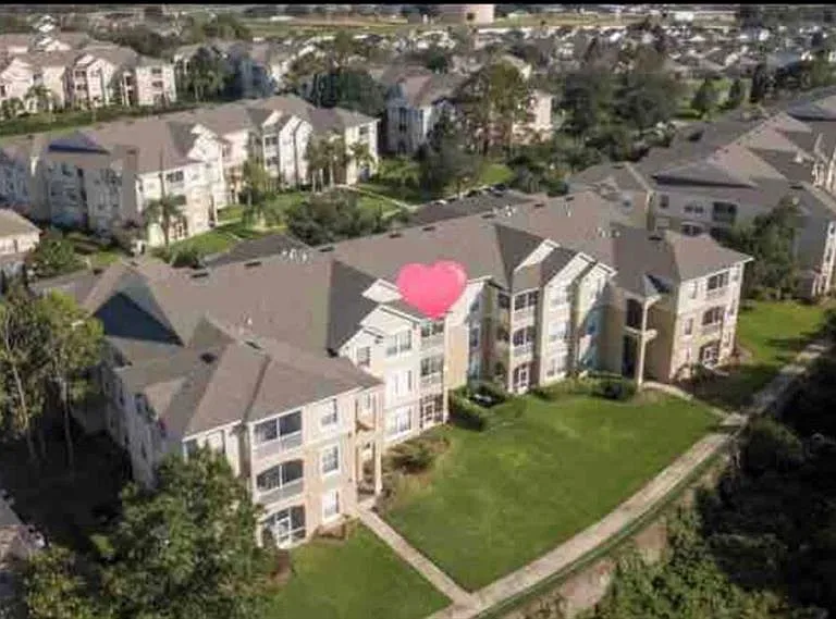 2310 Silver Palm Dr #302 — Photo 1