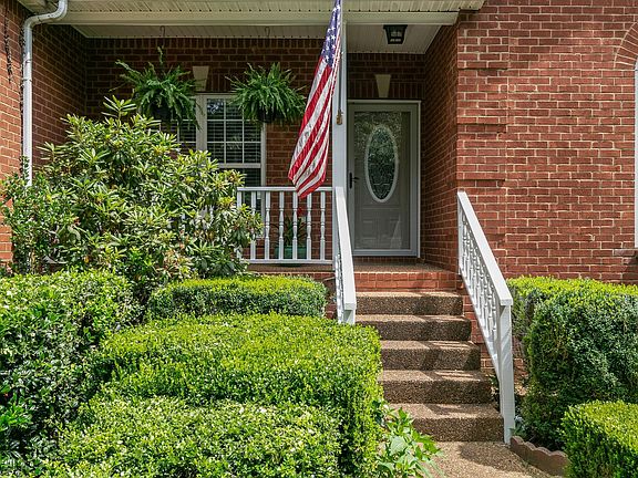 5th image of 2754 Wiltshire Ct