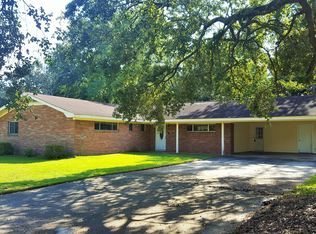 3654 Cumberland Dr, Moss Point, MS 39563