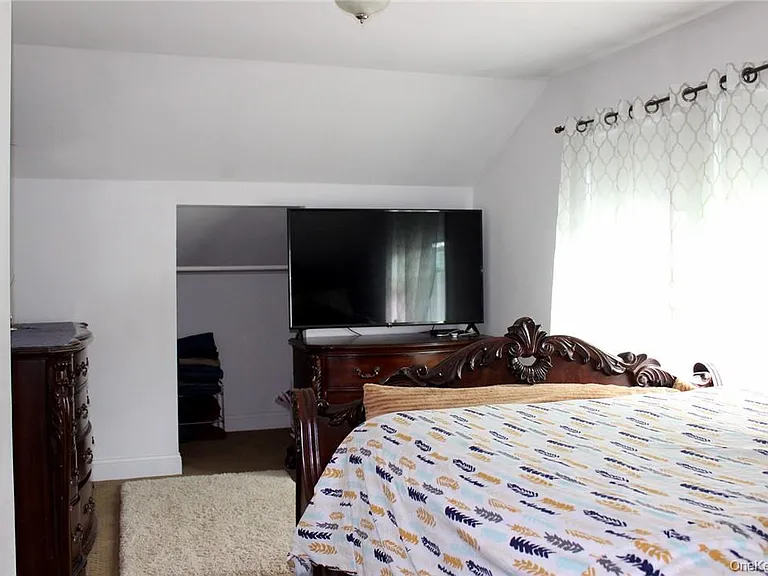 5834 Albany Post Rd — Photo 11