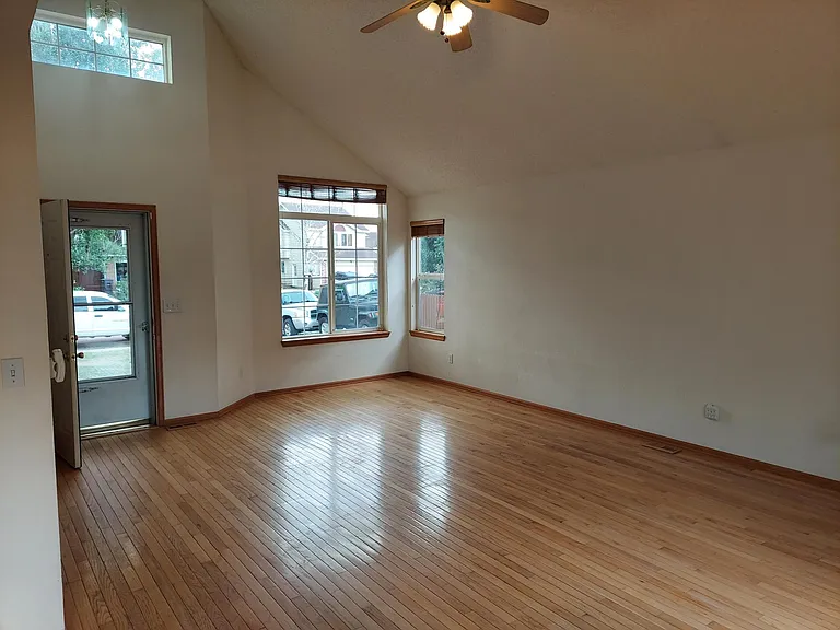 4316 Horizonpoint Dr — Photo 4