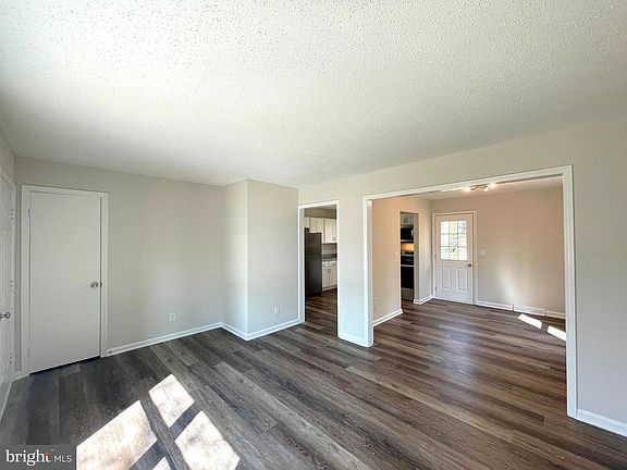 5th image of 8264 Sycamore Rd