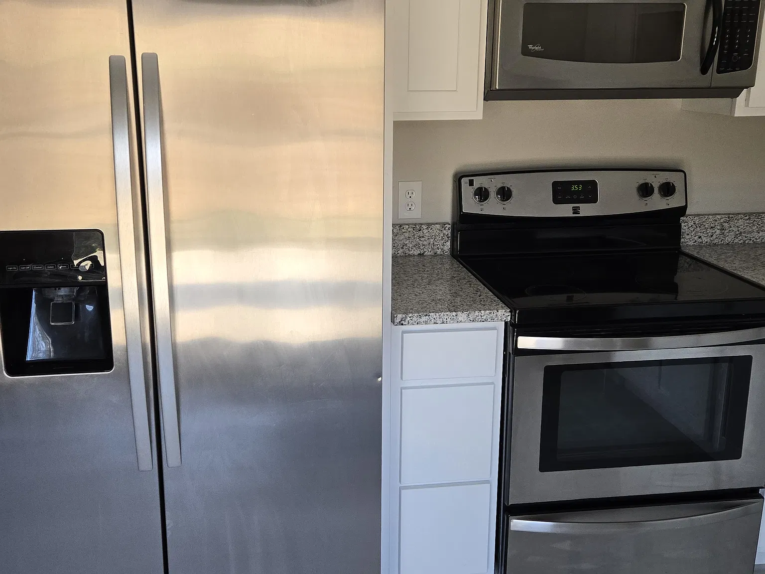 3 bed, 1050 sqft, $1,850 — Photo 4