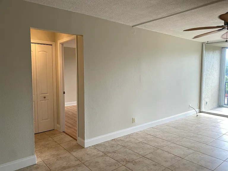 4 Royal Palm Way #308 — Photo 10