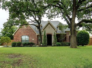 4402 Tree House Ln, Corinth, TX 76208